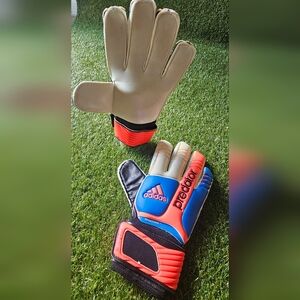 Goalkeeper Gloves Adidas Predator Size 8